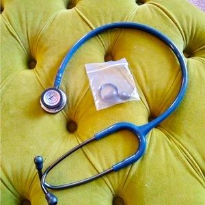 Littmann stethoscope. NWOT. Blue.